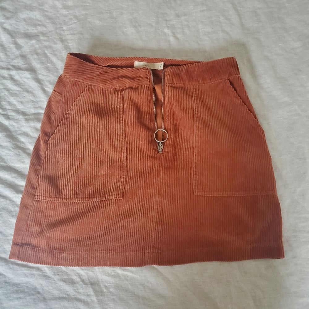 Spring Skirt 🌞 PRICE DROP